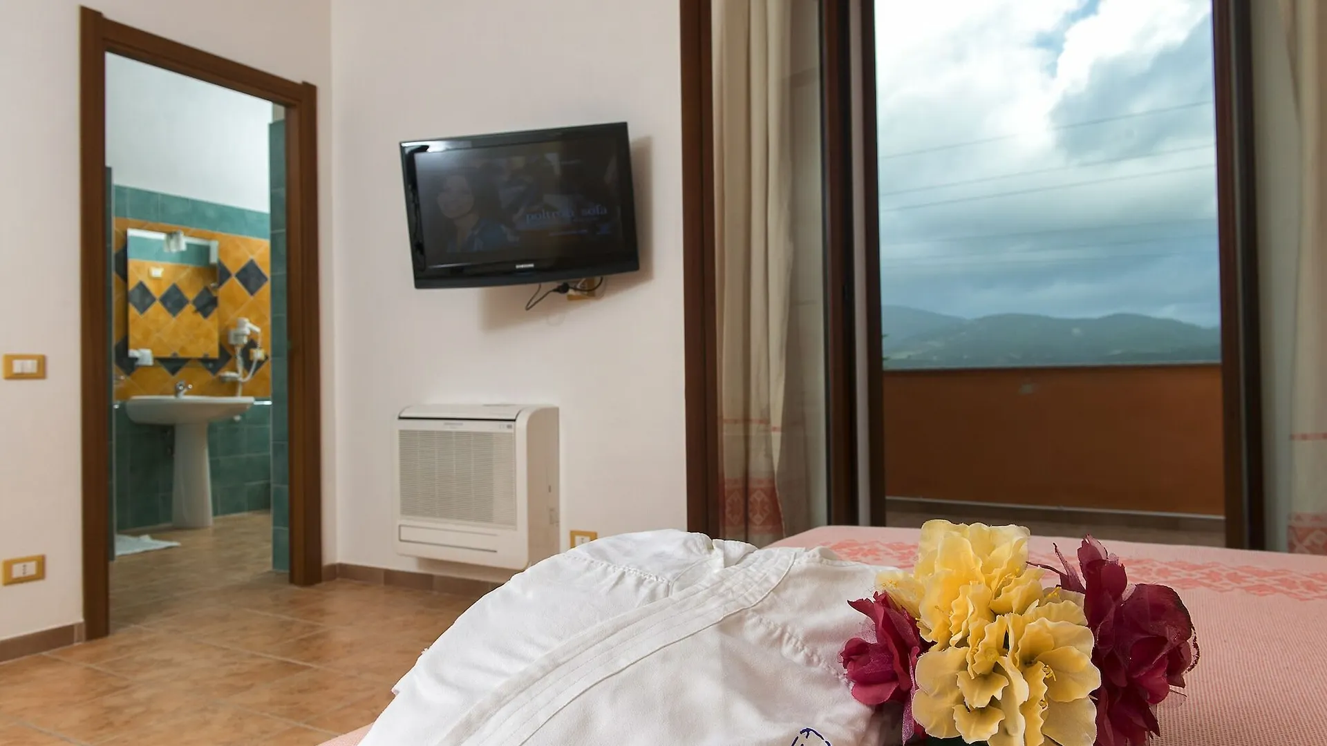 Hotel Montiruju Santa Maria